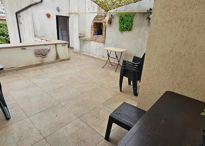 Plaja Neversea Centru * Constanţa